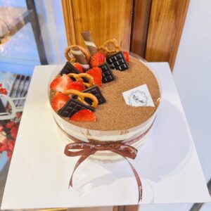 Bánh Sinh Nhật Tiramisu Cho Bé Trai
